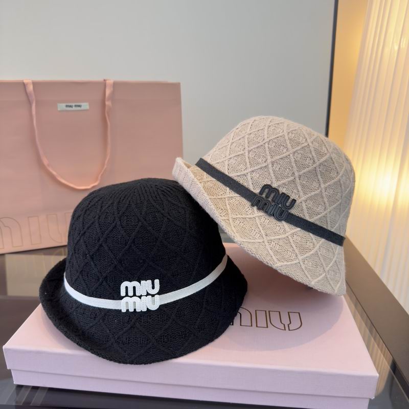 Miumiu hat dx58